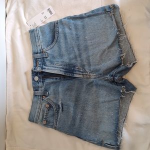 BDG denim girlfriend short NWT